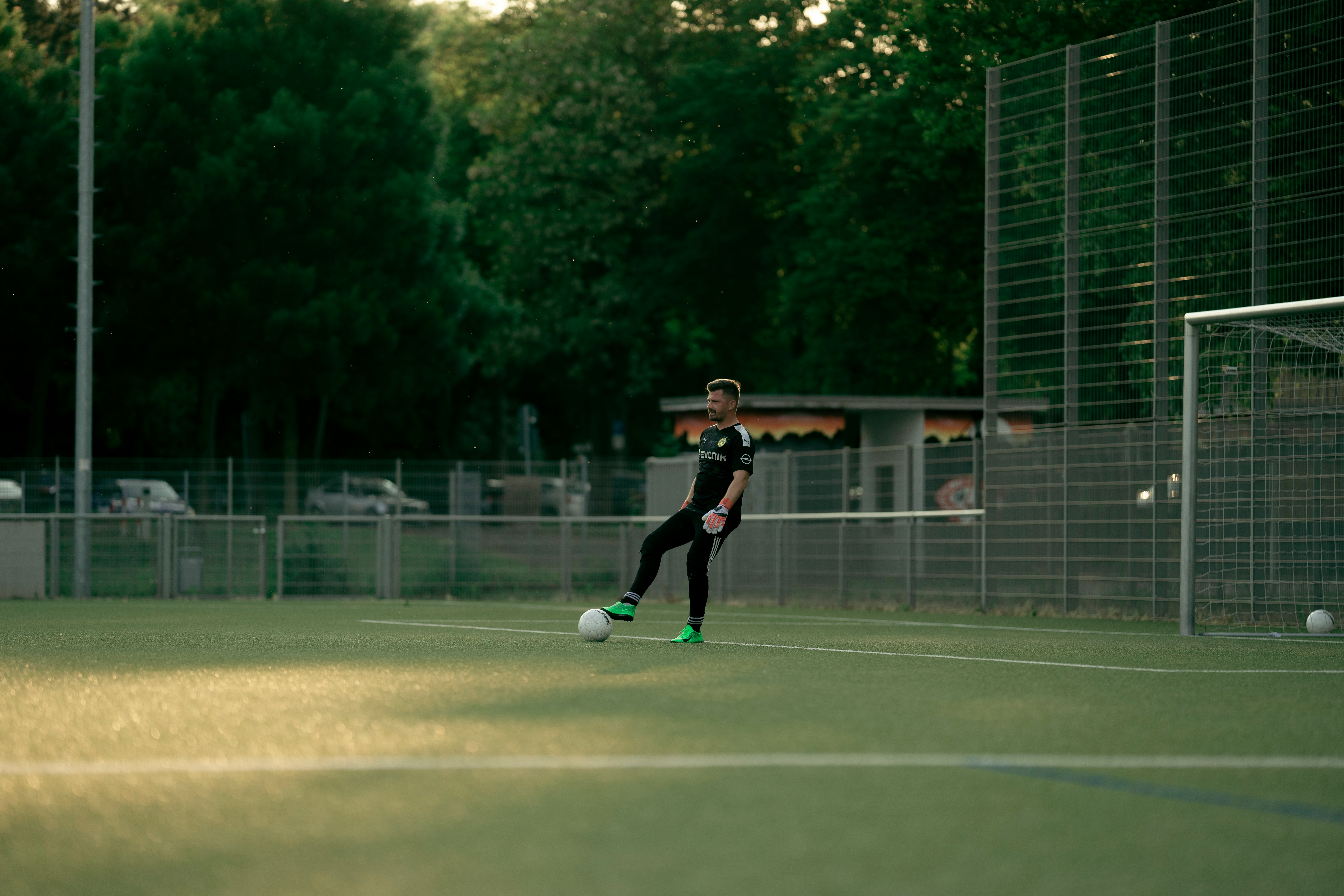 Crearon una app para alquilar arqueros y ya es furor en el fútbol amateur